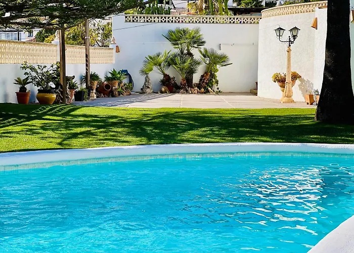 Casa Laura By Sun & Sea Homes