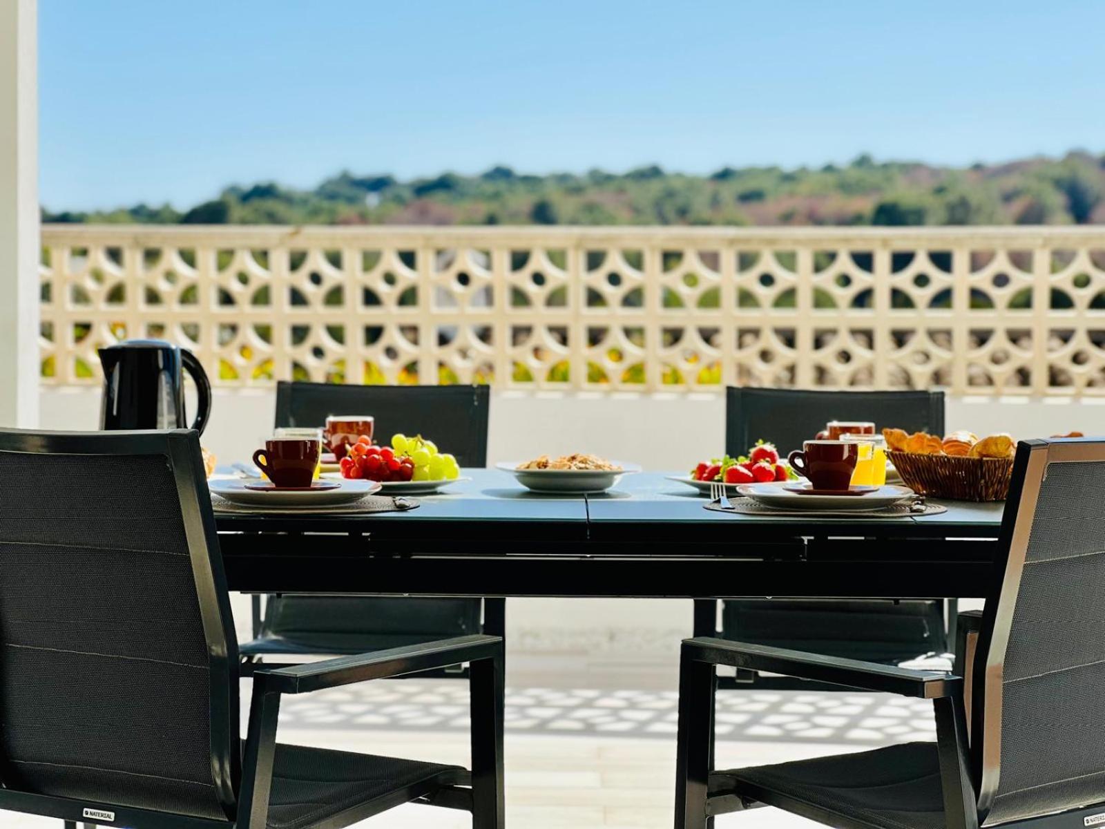 Casa Laura By Sun & Sea Homes *